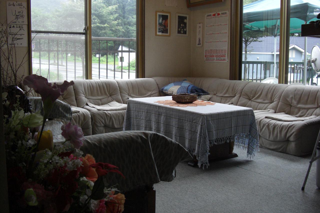 Naeba Mikuniso Hotel Kusatsu  Buitenkant foto